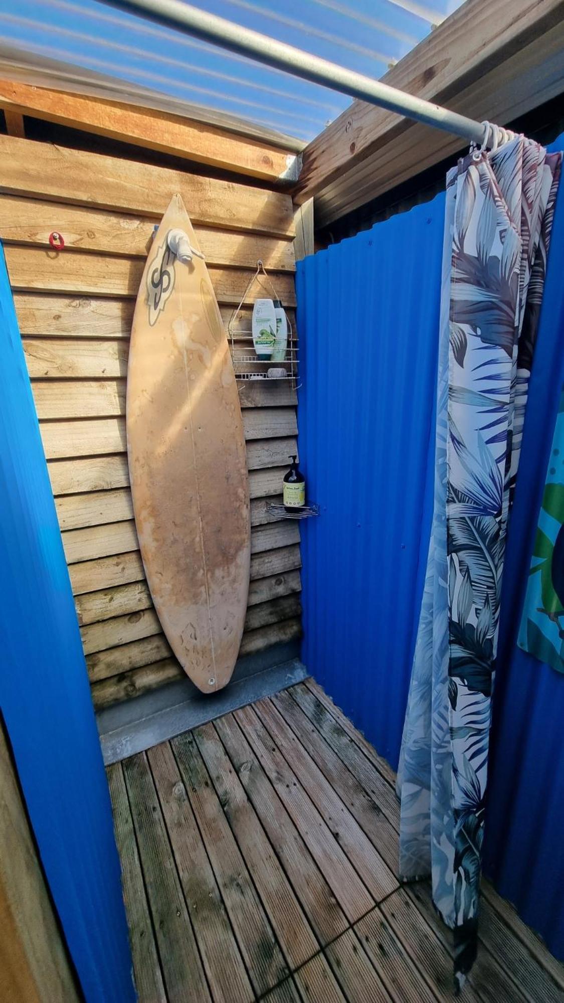 Raglan West Retro Beach Vibe Accommodation Luaran gambar